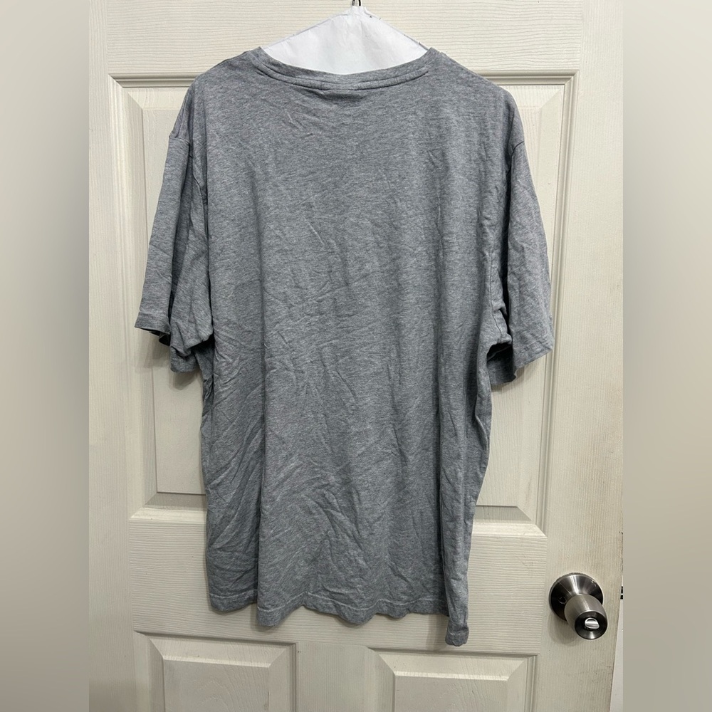 Gymshark Heather Gray Short Sleeve Tee Men’s size XLARGE - Picture 5 of 5